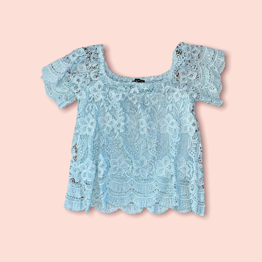 HAUTE MODE SOFT BLUE LACE OFF SHOULDER BLOUSE M